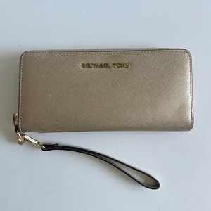 Michael Kors wristlet wallet